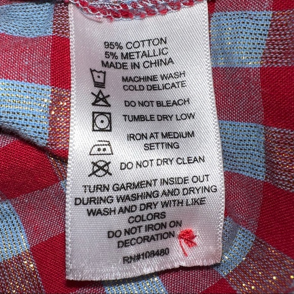 Levi's Women's 3/4 Length Sleeves Plaid Button Down Shirt - Picture 5 of 9